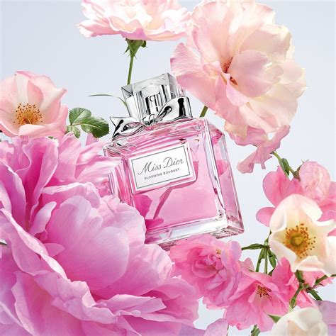 christian dior floral perfume